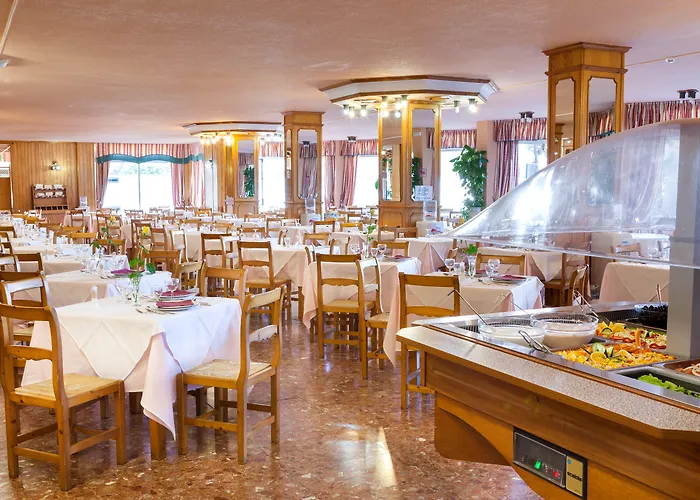 Panoramica Garden Hotel 3*